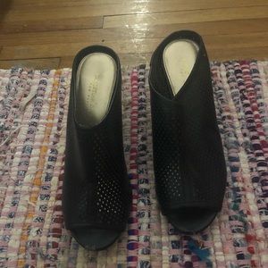 Christian Soriano for Payless black wedges